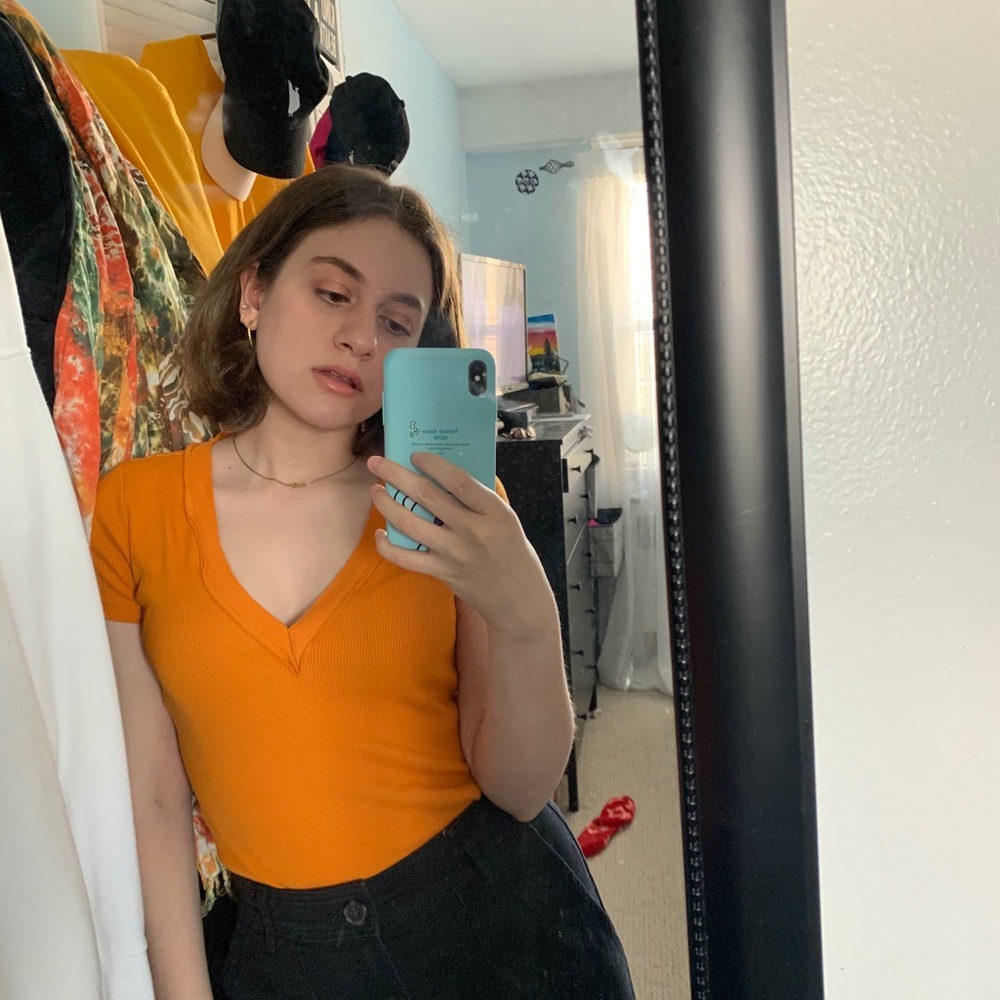 Zara V Neck Top - Picture 3 of 3